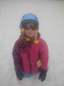 Zoe skiing