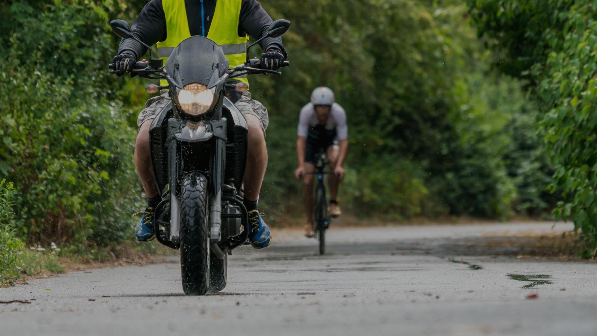 Michael Bennett What Cyclists and Motorcyclists Need to Know About Insurance This Riding Season in Ontario-3-horizontal